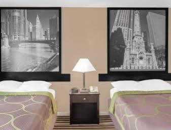 ซูเปอร์ 8 บาย วินด์แฮม มอร์ตัน โกรฟ/ชิคาโก Hotel Morton Grove ภายนอก รูปภาพ
